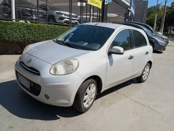 NISSAN MARCH 1.6 SV 16V FLEX 4P MANUAL NISSAN MARCH 1.6 SV 16V FLEX 4P MANUAL